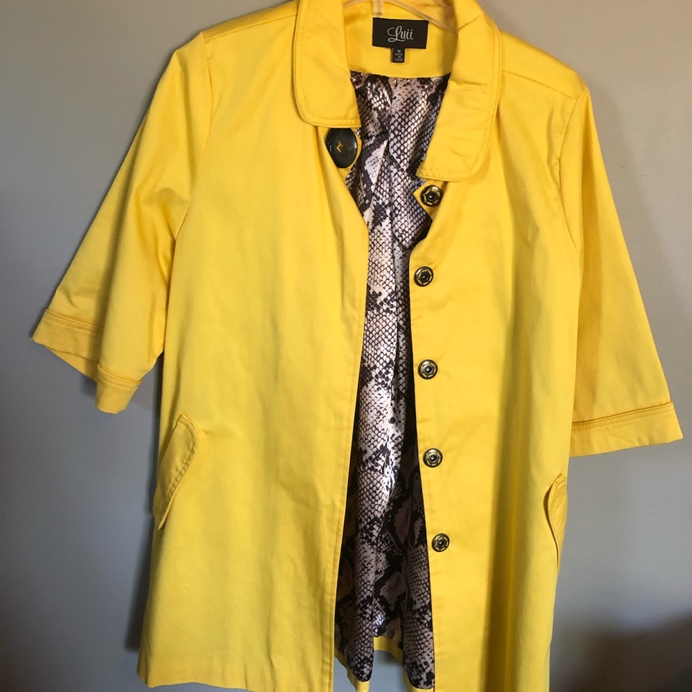 Luii yellow trench coat